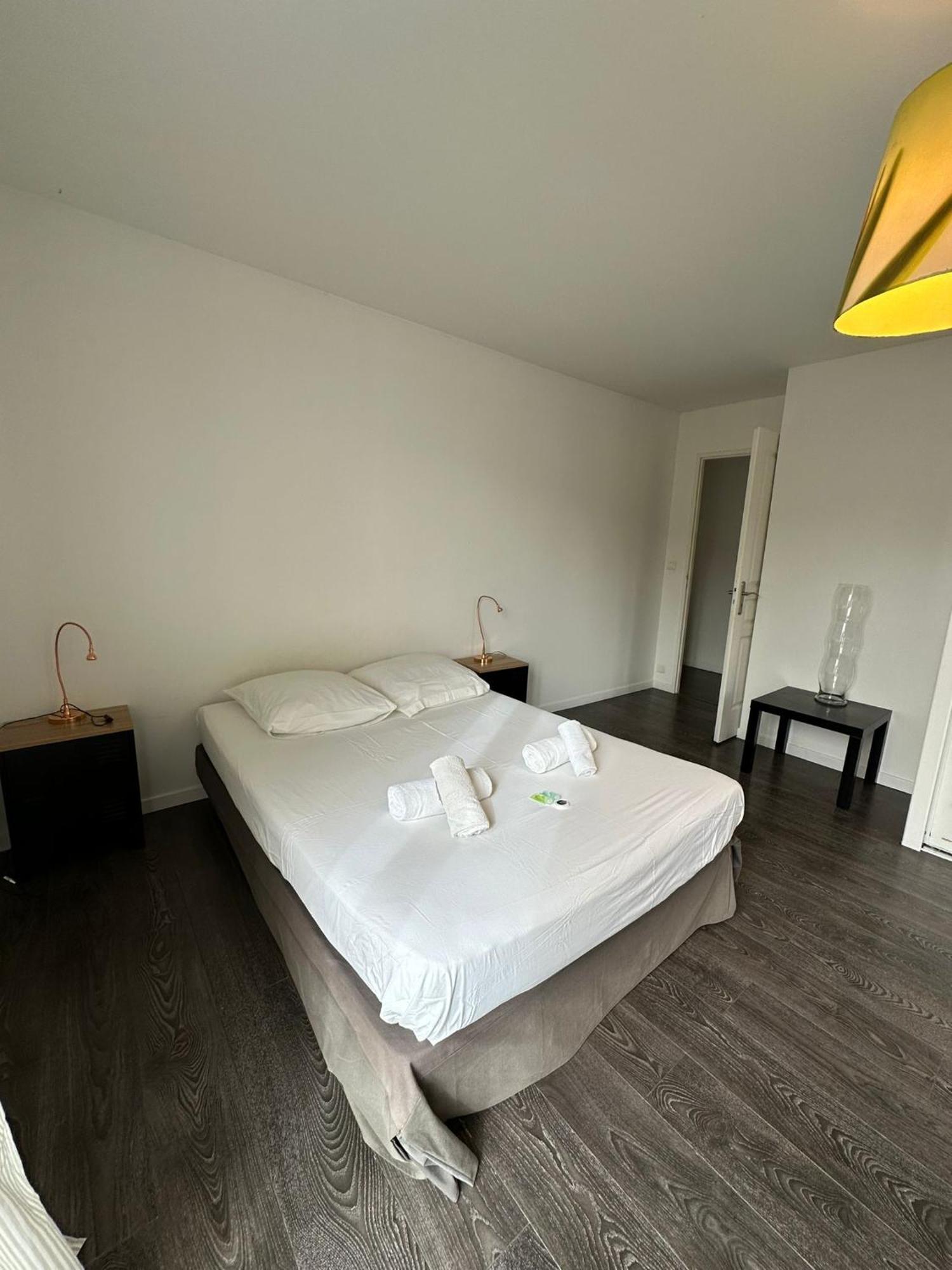 Villa Constance 3 Antibes - Spacieux Logement En Dernier Etage Ngoại thất bức ảnh