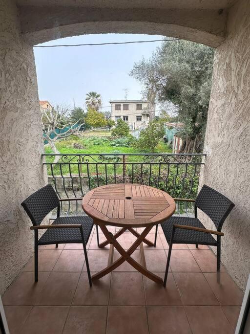 Villa Constance 3 Antibes - Spacieux Logement En Dernier Etage Ngoại thất bức ảnh