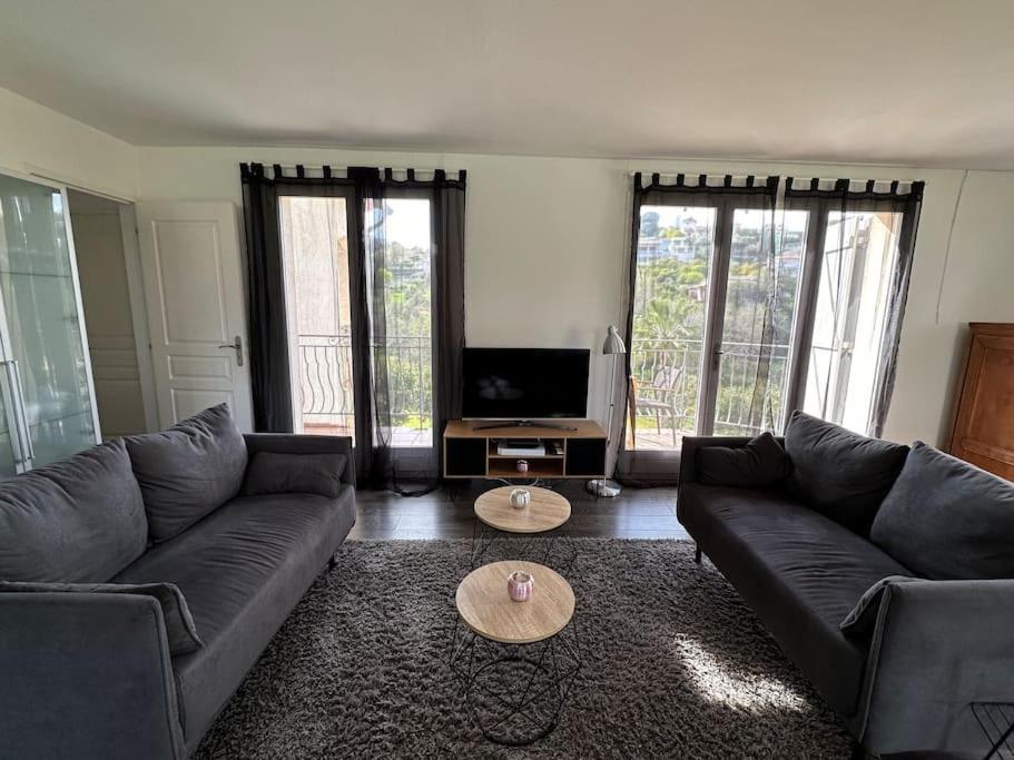 Villa Constance 3 Antibes - Spacieux Logement En Dernier Etage Ngoại thất bức ảnh
